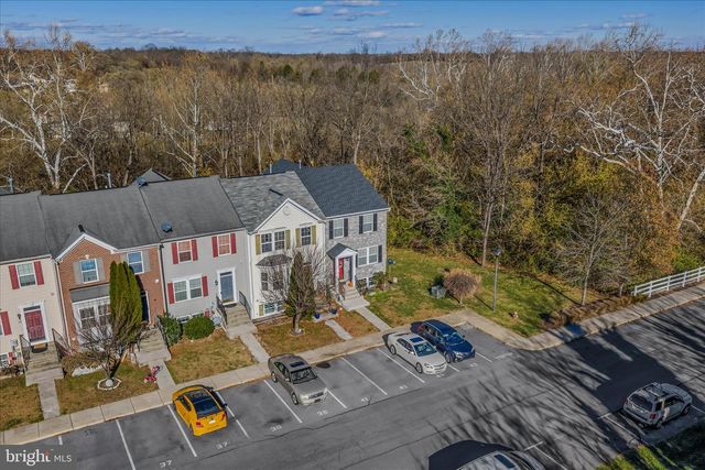 43 SCARBORO DR, Bunker Hill, WV 25413