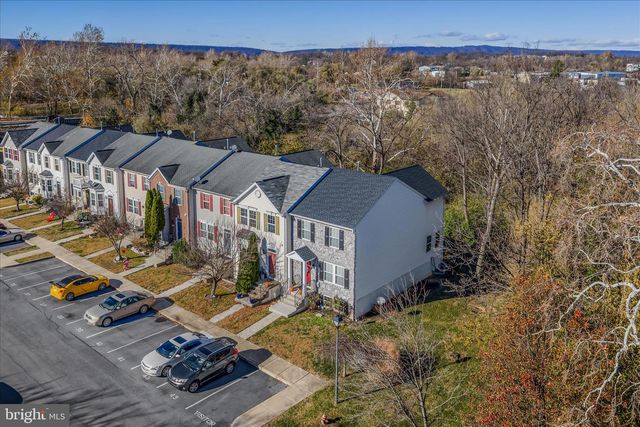 43 SCARBORO DR, Bunker Hill, WV 25413