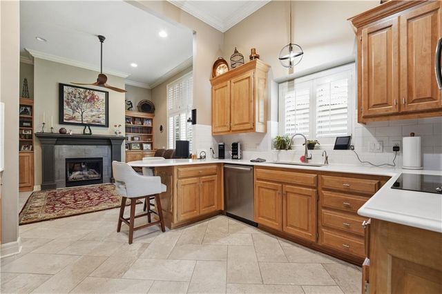 4504 NE Dick Howser Drive, Lee's Summit, MO 64064