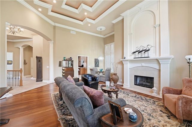 4504 NE Dick Howser Drive, Lee's Summit, MO 64064
