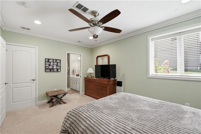 4504 NE Dick Howser Drive, Lee's Summit, MO 64064
