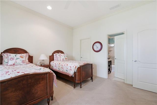 4504 NE Dick Howser Drive, Lee's Summit, MO 64064
