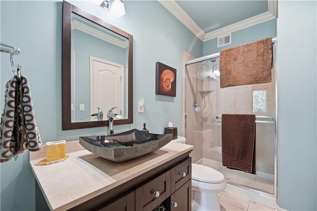 4504 NE Dick Howser Drive, Lee's Summit, MO 64064