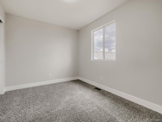 17694 E Loyola Dr A, Aurora, CO 80013