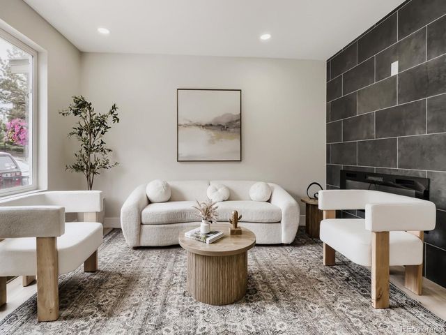 17694 E Loyola Dr A, Aurora, CO 80013