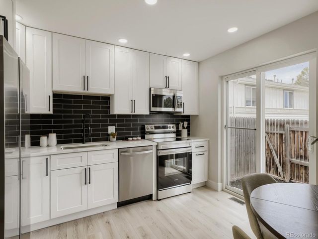 17694 E Loyola Dr A, Aurora, CO 80013