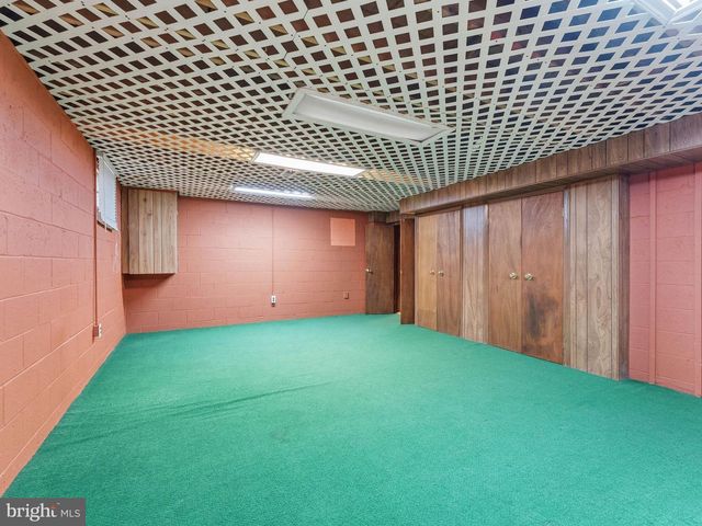 40 WOODSTONE DR, Voorhees, NJ 08043