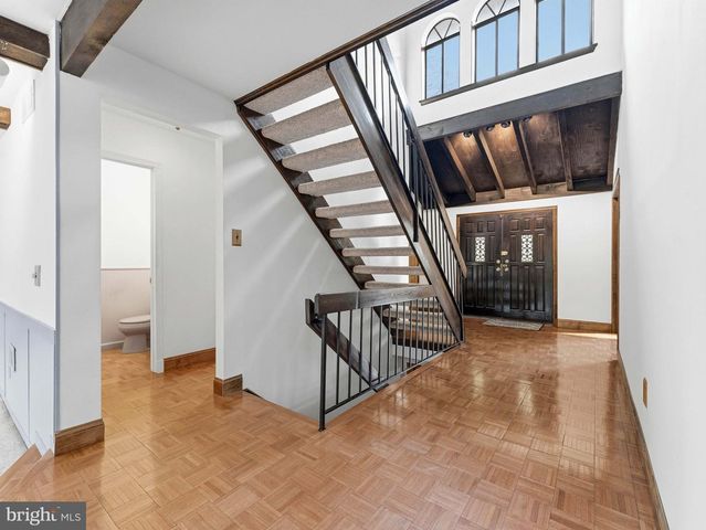 40 WOODSTONE DR, Voorhees, NJ 08043