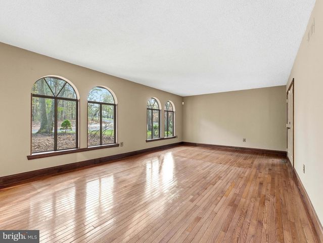 40 WOODSTONE DR, Voorhees, NJ 08043