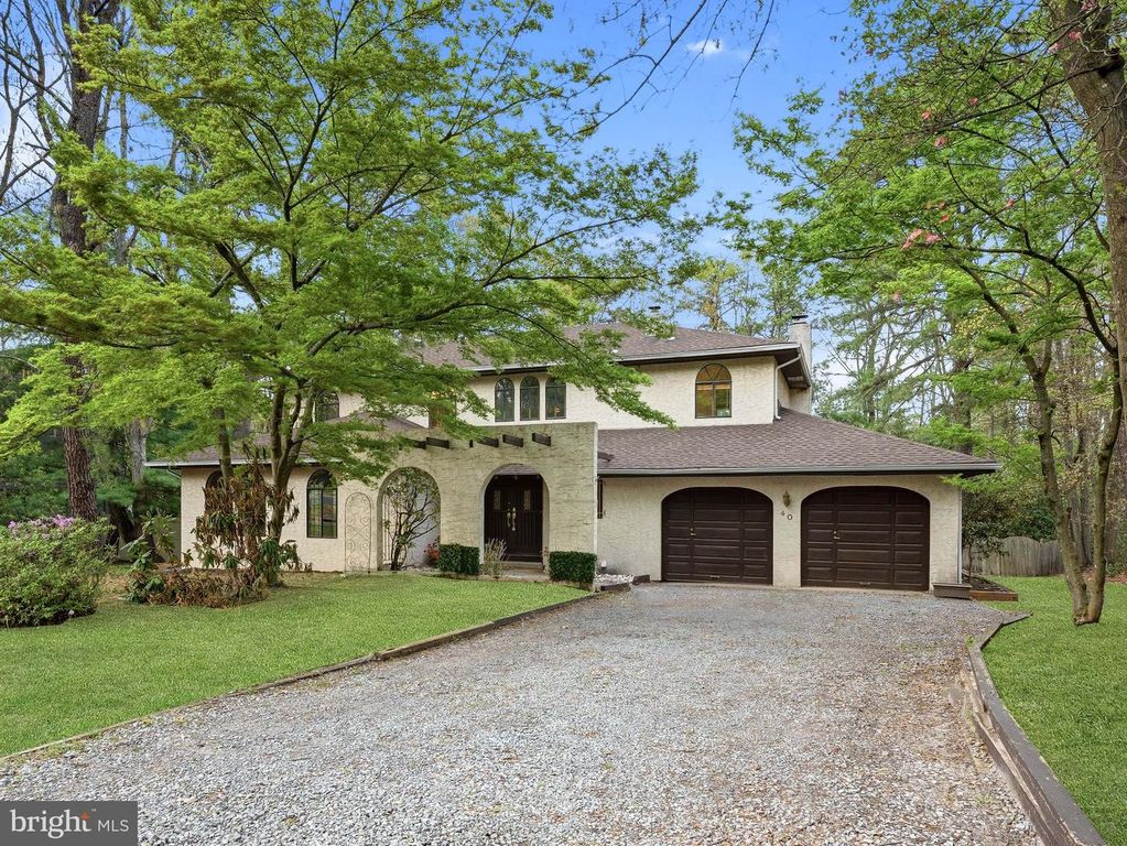 40 WOODSTONE DR, Voorhees, NJ 08043