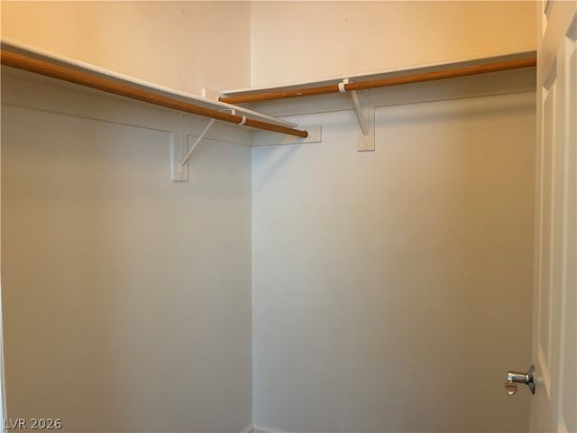 43 East Agate Avenue 405, Las Vegas, NV 89123