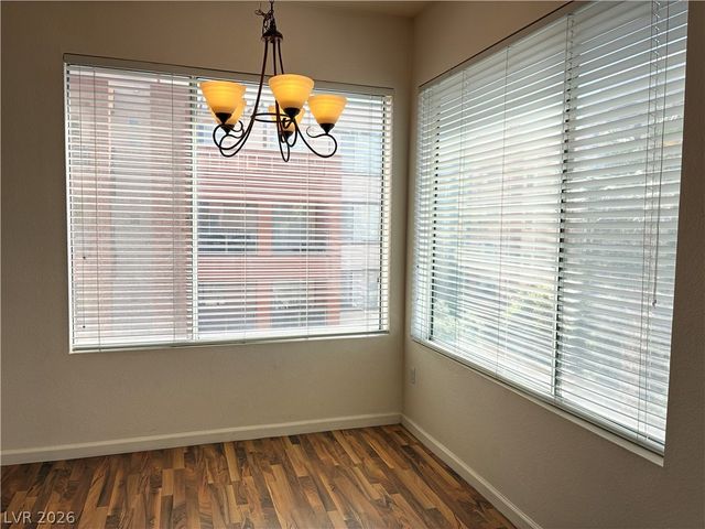 43 East Agate Avenue 405, Las Vegas, NV 89123