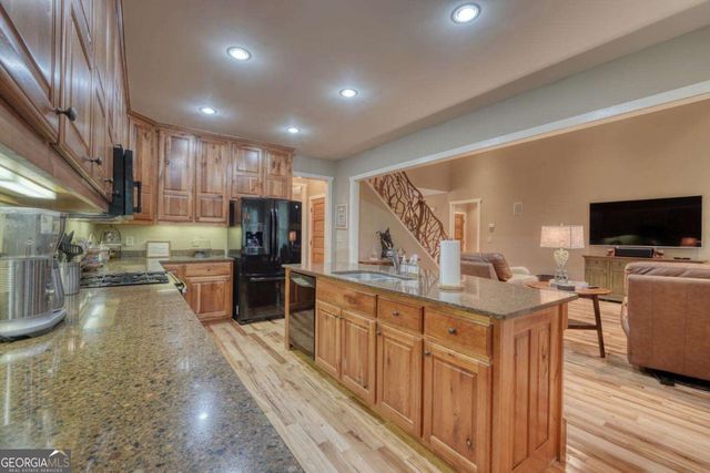 2171 Big Pine Drive, Hiawassee, GA 30546