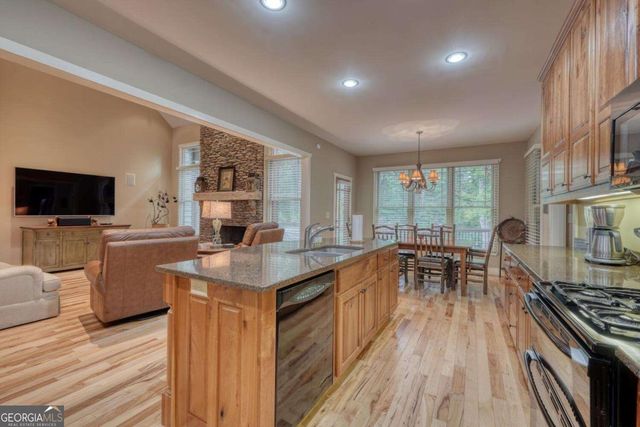 2171 Big Pine Drive, Hiawassee, GA 30546