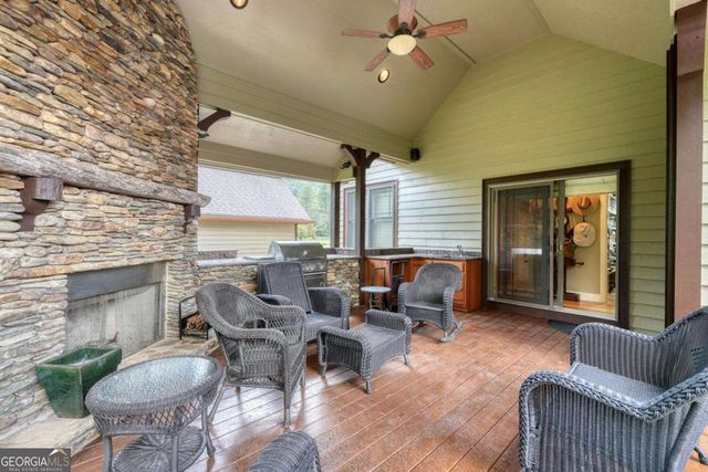 2171 Big Pine Drive, Hiawassee, GA 30546