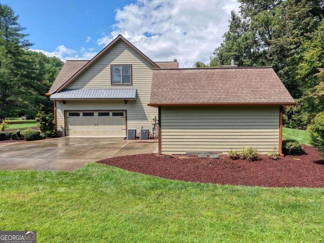 2171 Big Pine Drive, Hiawassee, GA 30546