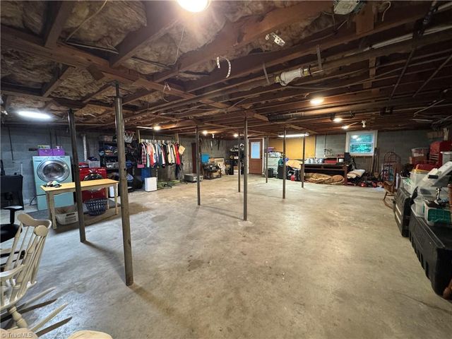 6778 Eldred Road, Walkertown, NC 27051