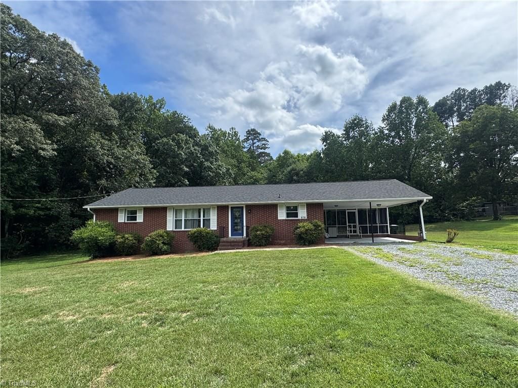 6778 Eldred Road, Walkertown, NC 27051