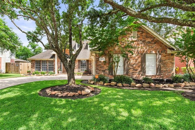 3920 Oak Dale Drive, Pearland, TX 77581