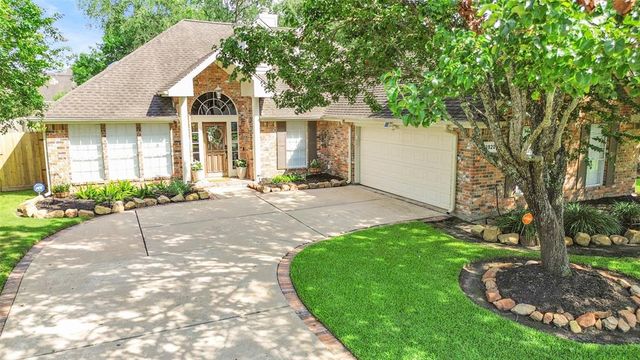 3920 Oak Dale Drive, Pearland, TX 77581