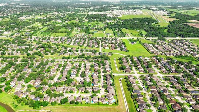 3920 Oak Dale Drive, Pearland, TX 77581