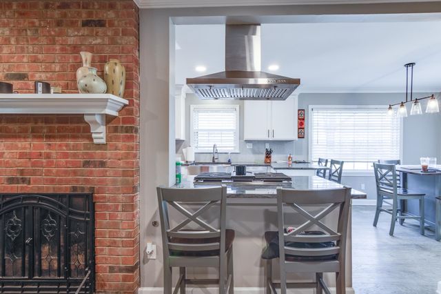 6764 SUNBURST CV, Memphis, TN 38119