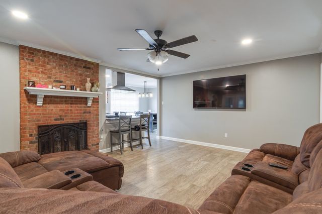 6764 SUNBURST CV, Memphis, TN 38119