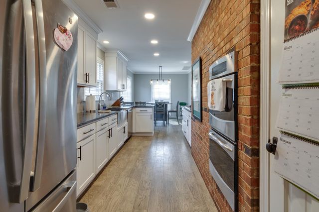 6764 SUNBURST CV, Memphis, TN 38119