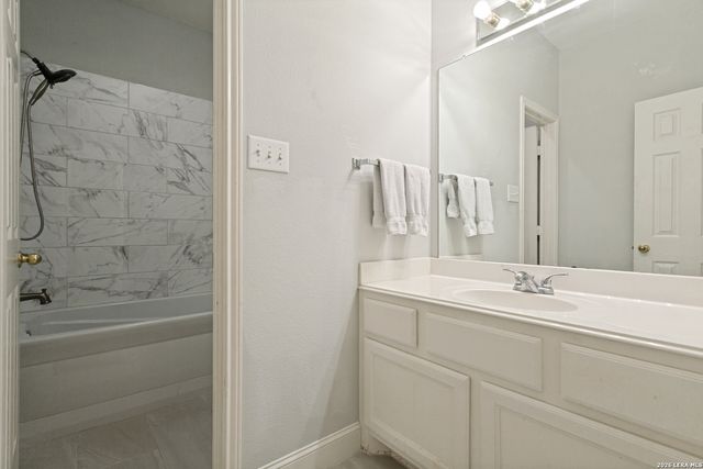 145 ELIZABETH RD, Alamo Heights, TX 78209