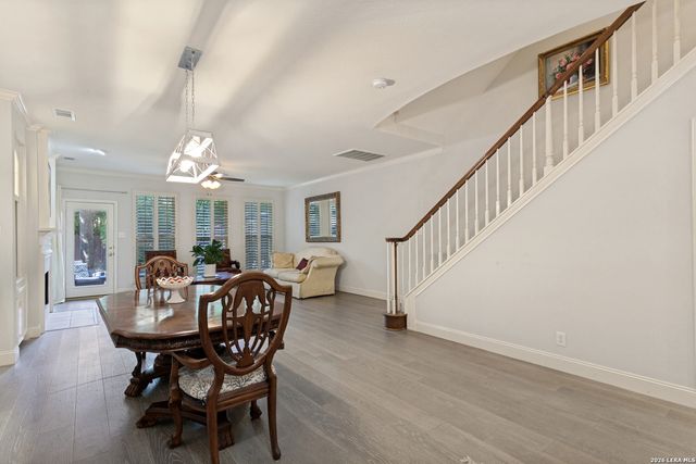 145 ELIZABETH RD, Alamo Heights, TX 78209
