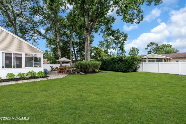 179 Mckinley Court, Brick, NJ 08724