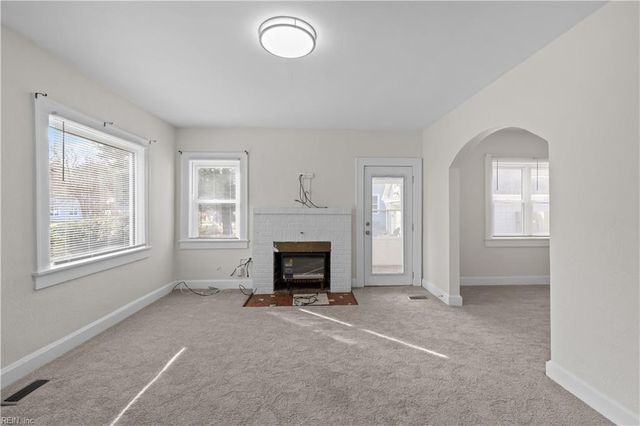 9525 Selby PL, Norfolk, VA 23503