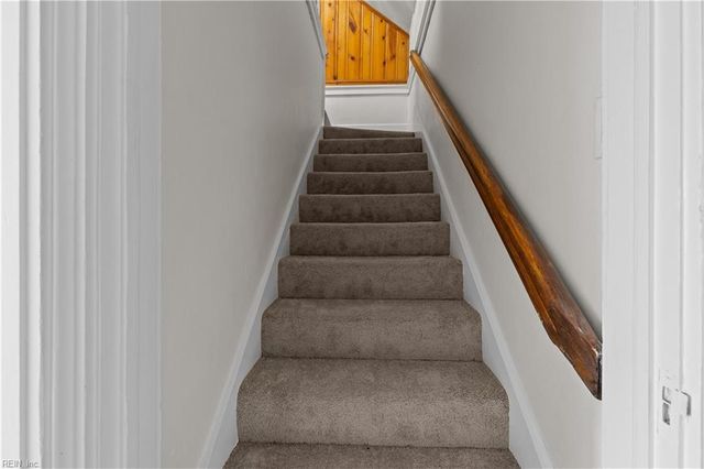 9525 Selby PL, Norfolk, VA 23503