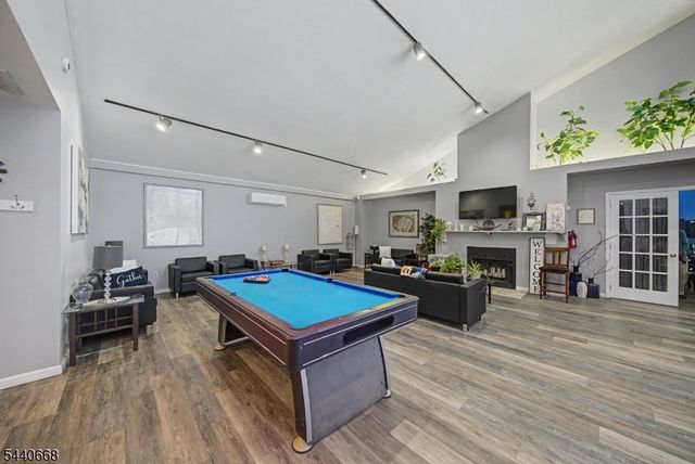 2467 State Route 10 8A, Parsippany-troy Hills Twp., NJ 07950