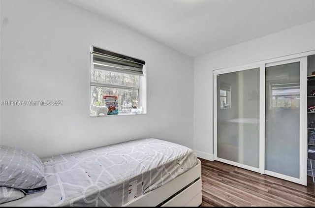 685 SW 7th Ter 3, Dania Beach, FL 33004