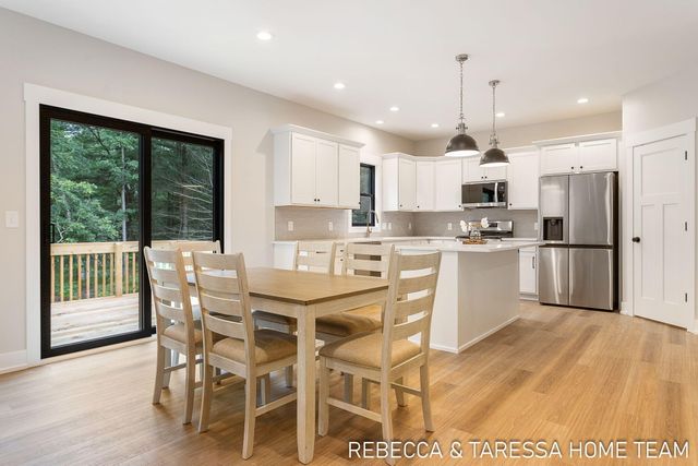 404 Sabine Drive 9, Muskegon, MI 49442