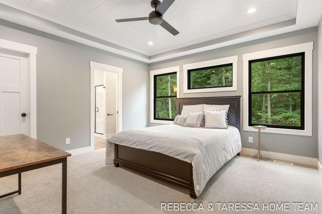 404 Sabine Drive 9, Muskegon, MI 49442