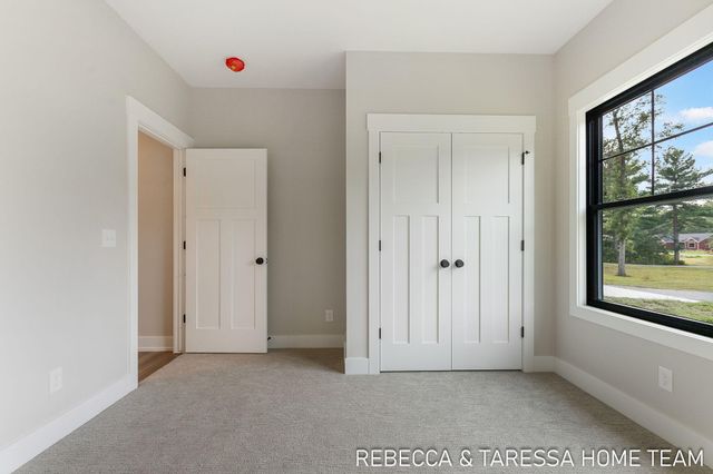 404 Sabine Drive 9, Muskegon, MI 49442