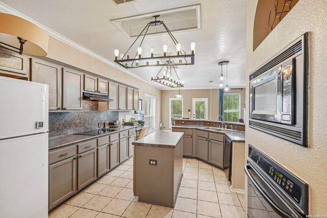 11611 Creek Ash, San Antonio, TX 78253