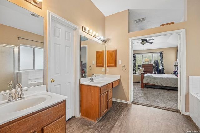 11611 Creek Ash, San Antonio, TX 78253