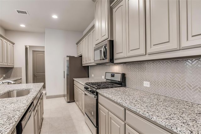 7617 Regal Lane, North Richland Hills, TX 76180