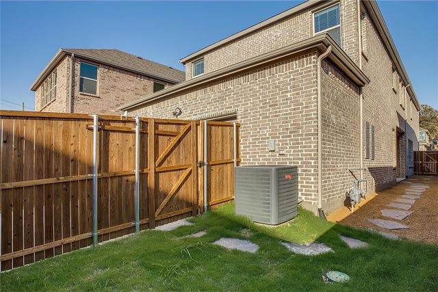 7617 Regal Lane, North Richland Hills, TX 76180