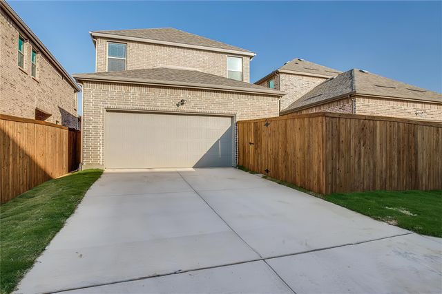 7617 Regal Lane, North Richland Hills, TX 76180