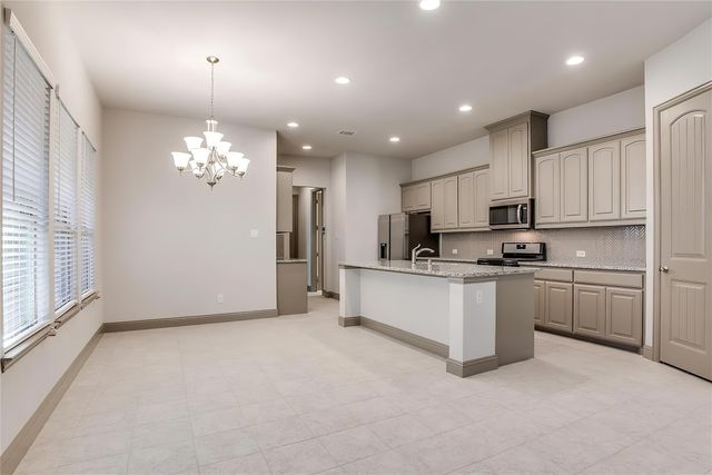 7617 Regal Lane, North Richland Hills, TX 76180