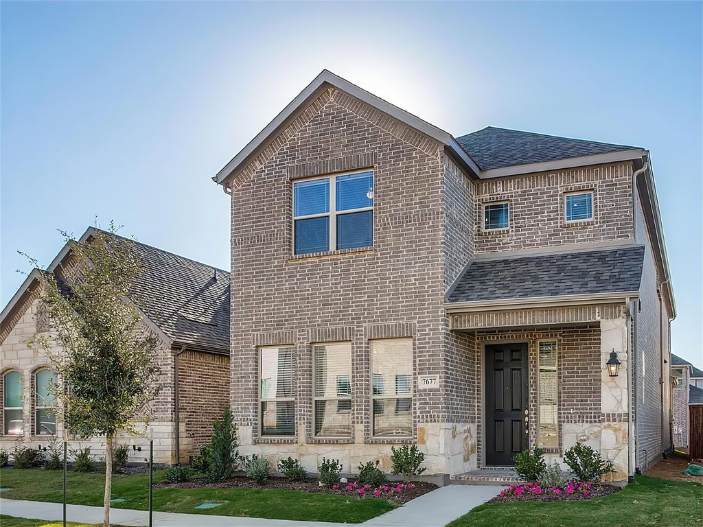 7617 Regal Lane, North Richland Hills, TX 76180