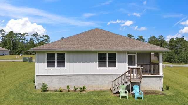 6721 Sarah Ann Way, Laurel Hill, FL 32567