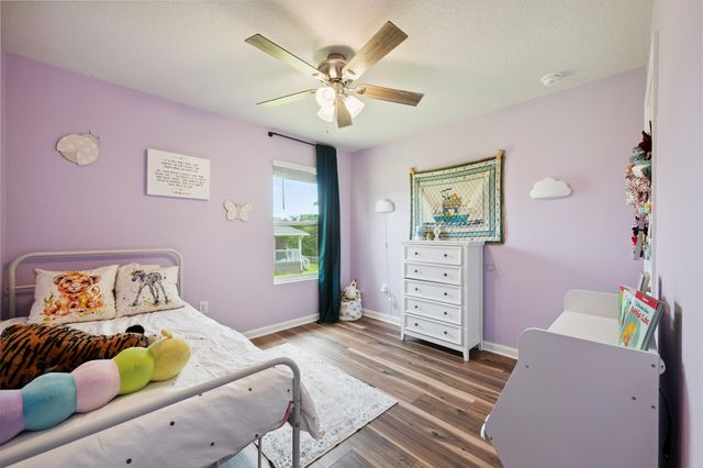 6721 Sarah Ann Way, Laurel Hill, FL 32567