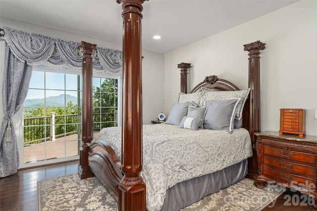 114 Nesting Ridge, Waynesville, NC 28785