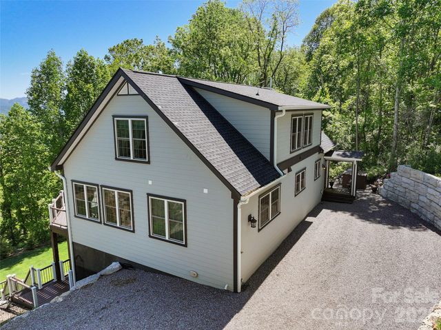 114 Nesting Ridge, Waynesville, NC 28785