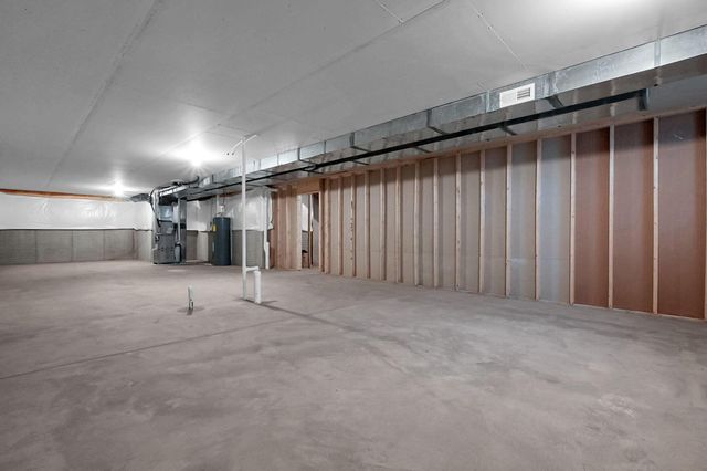 261 Crestview Court, Pickerington, OH 43147